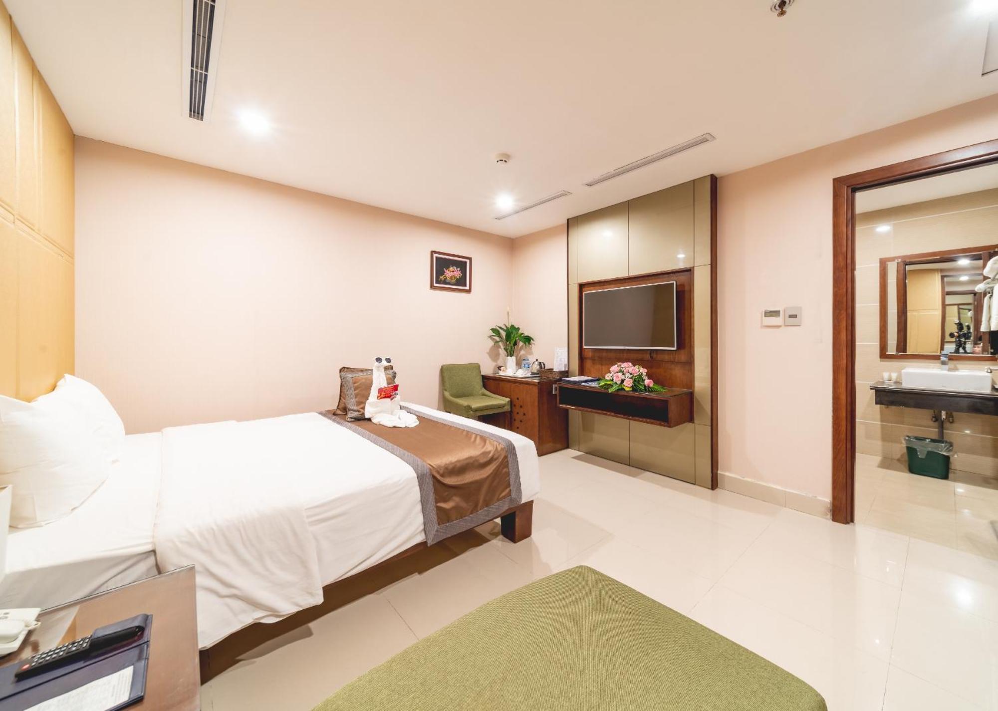 Bien Bac Hotel Mong Cai Екстер'єр фото