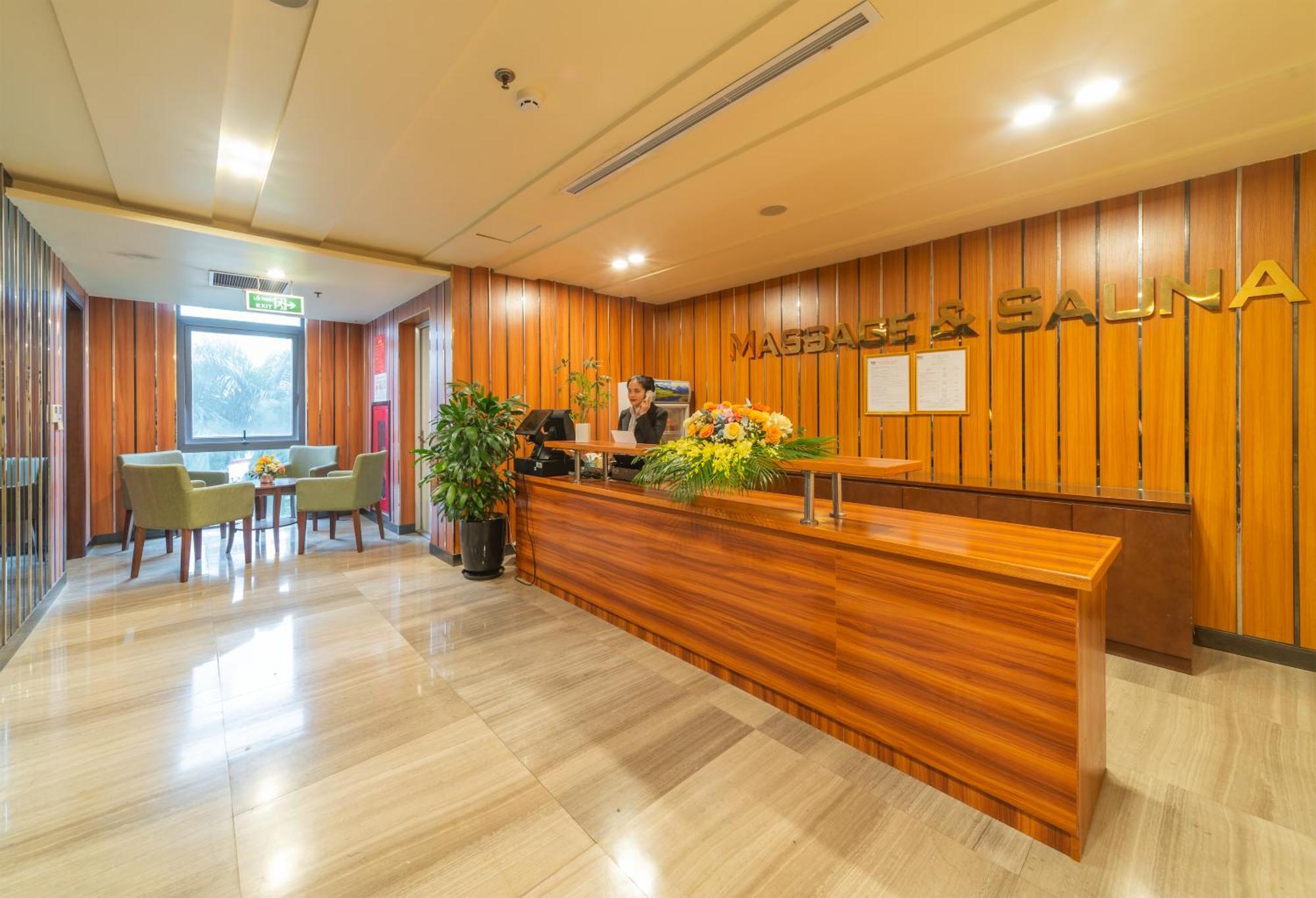 Bien Bac Hotel Mong Cai Екстер'єр фото