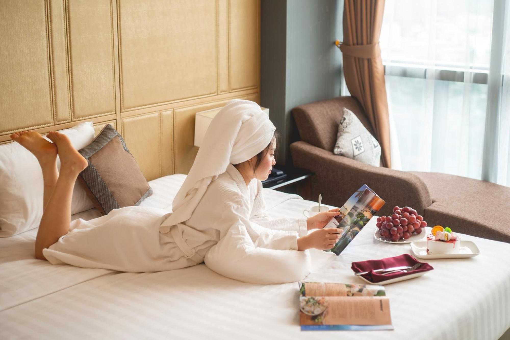 Bien Bac Hotel Mong Cai Екстер'єр фото